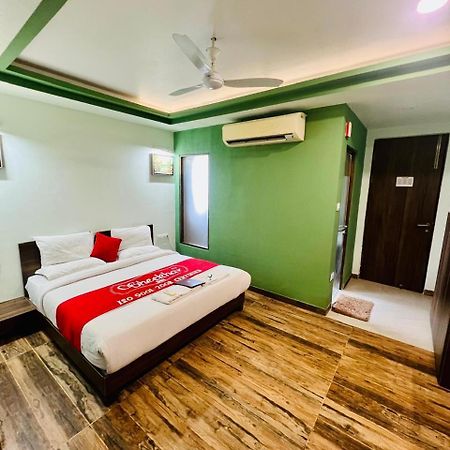 Hotel Raj Shikhar Уджайн Екстериор снимка