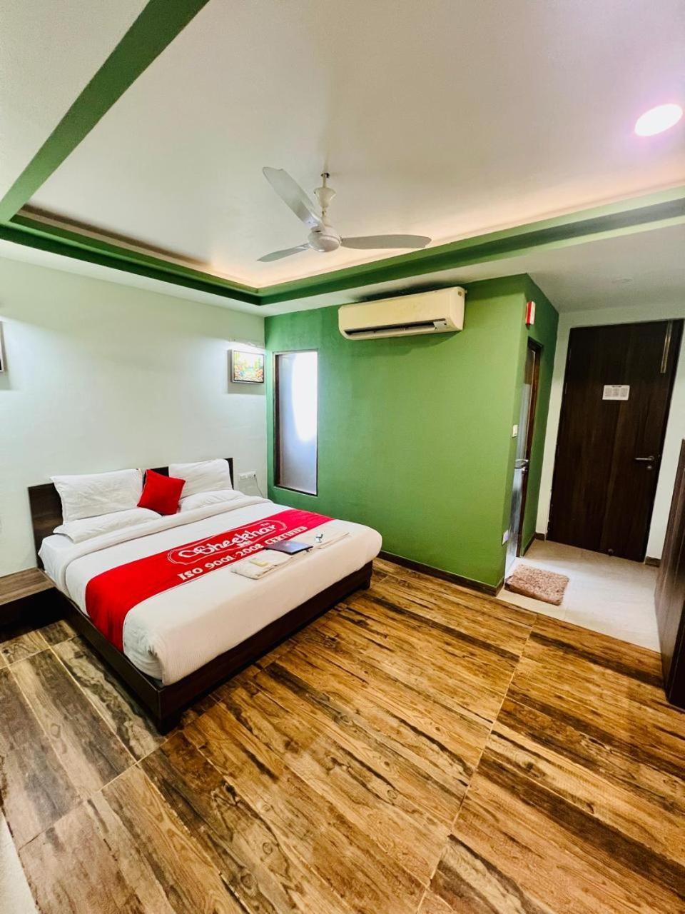 Hotel Raj Shikhar Уджайн Екстериор снимка